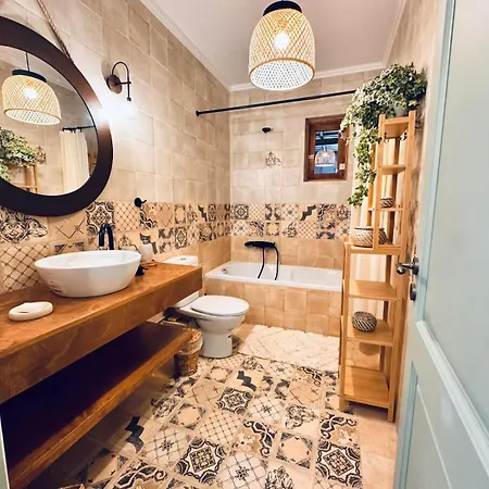 Doris Premium Home, Stylish Near Laganas Prázdninový dům