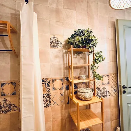 Doris Premium Home, Stylish Near Laganas Mouzákion