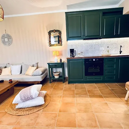 Doris Premium Home, Stylish Near Laganas By Mana Gers 度假居 Mouzákion