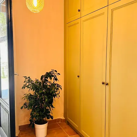 Doris Premium Home, Stylish Near Laganas By Mana Gers Prázdninový dům Mouzákion