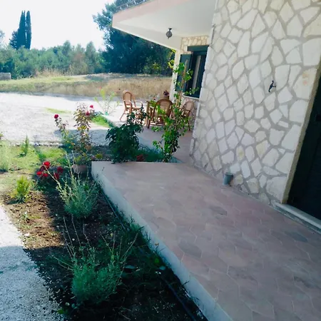 度假居 Doris Premium Home, Stylish Near Laganas By Mana Gers Mouzákion