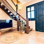 度假居 Doris Premium Home, Stylish Near Laganas By Mana Gers Mouzákion
